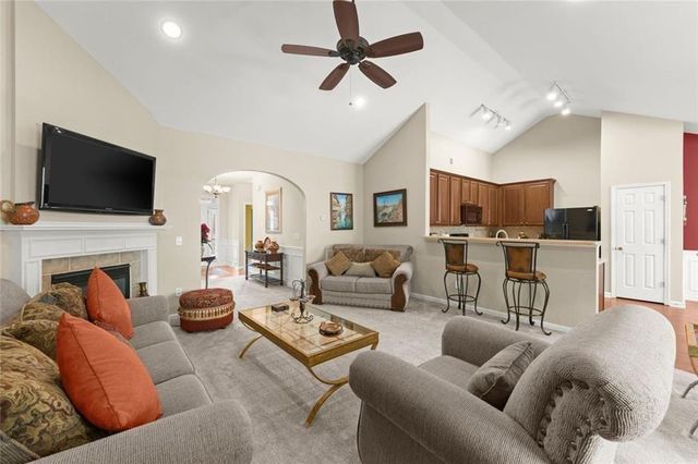 312 Springs Crossing, Canton, GA 30114