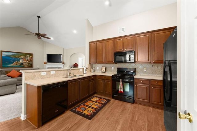 312 Springs Crossing, Canton, GA 30114