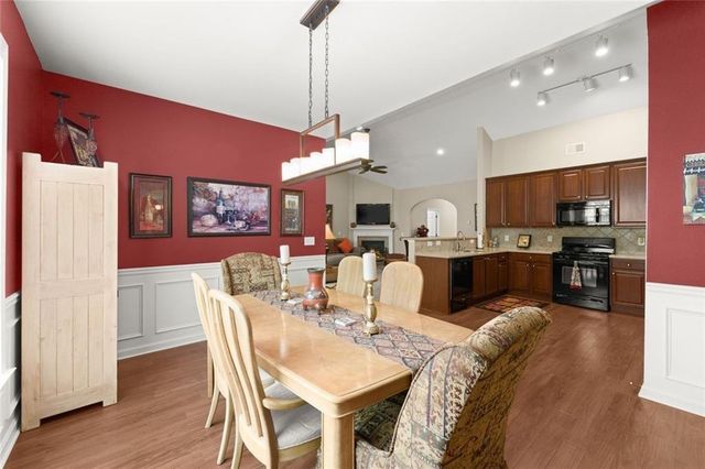 312 Springs Crossing, Canton, GA 30114