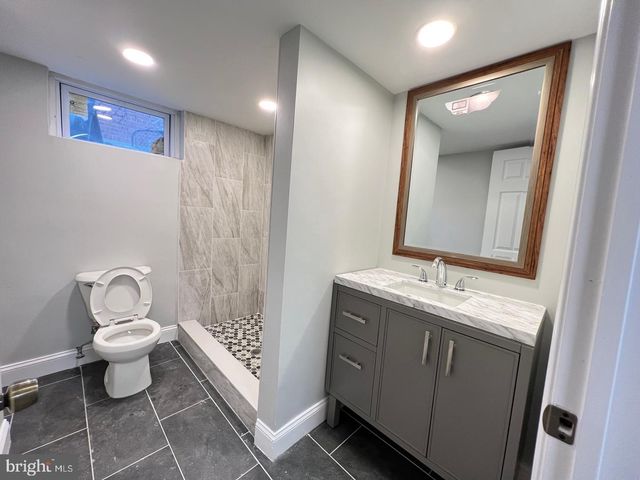 11812 TIMBER LN, Rockville, MD 20852