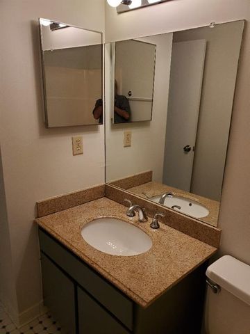 1247 Druid Knoll NE Drive 1247, Atlanta, GA 30319