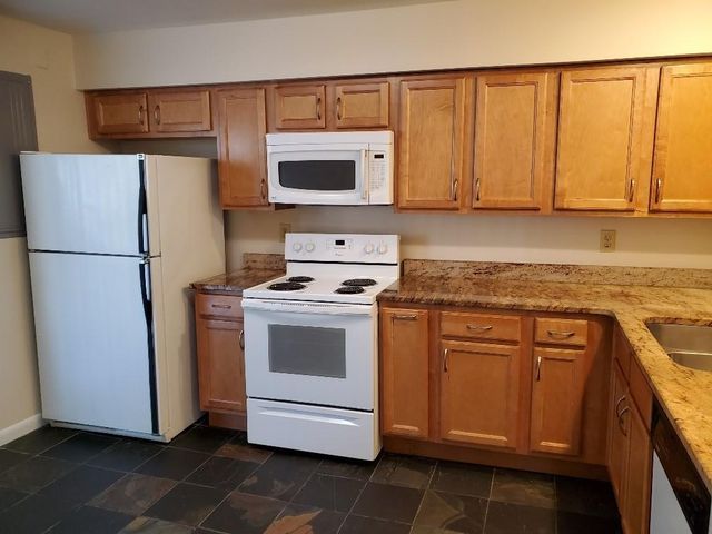 1247 Druid Knoll NE Drive 1247, Atlanta, GA 30319