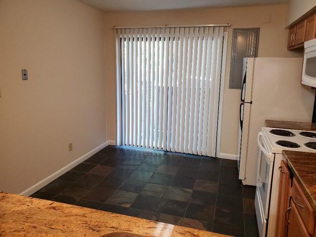 1247 Druid Knoll NE Drive 1247, Atlanta, GA 30319