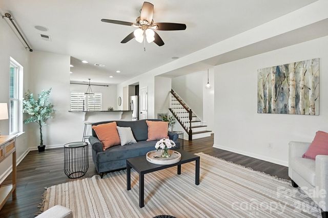 2042 Hamil Ridge Drive, Waxhaw, NC 28173