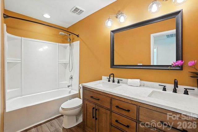 2042 Hamil Ridge Drive, Waxhaw, NC 28173