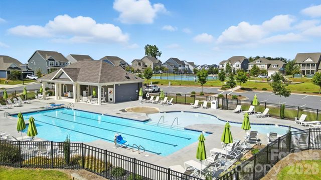 2042 Hamil Ridge Drive, Waxhaw, NC 28173