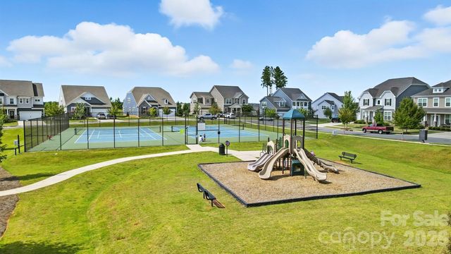 2042 Hamil Ridge Drive, Waxhaw, NC 28173