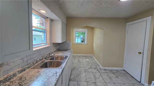 1246 Allendale Avenue, Akron, OH 44306