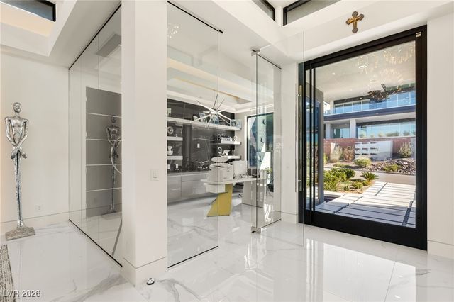 667 Solitude Rock Court, Henderson, NV 89012