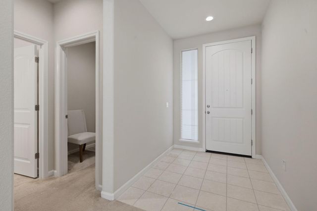 4344 Vanguard Dr, Modesto, CA 95356