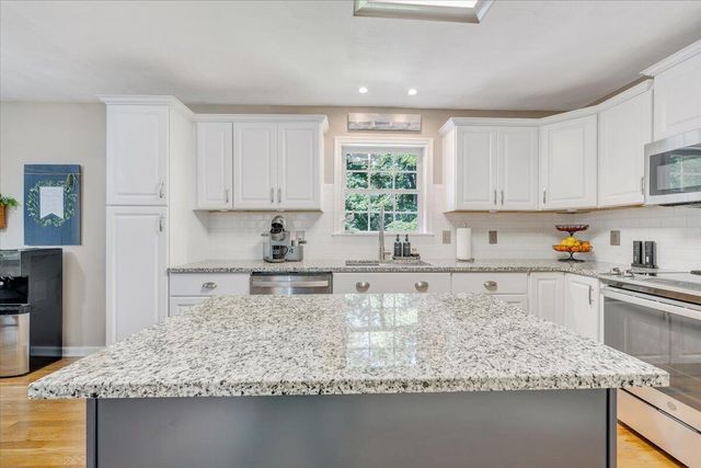 139 Lynville DR, Hardy, VA 24101