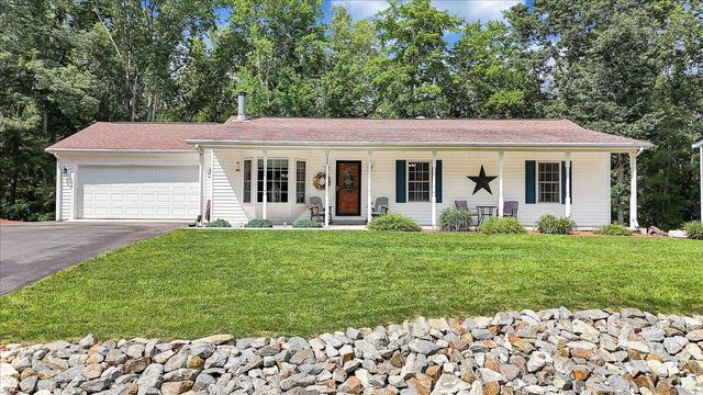 139 Lynville DR, Hardy, VA 24101