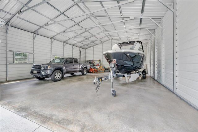 139 Lynville DR, Hardy, VA 24101