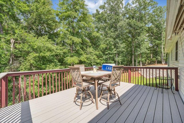 139 Lynville DR, Hardy, VA 24101