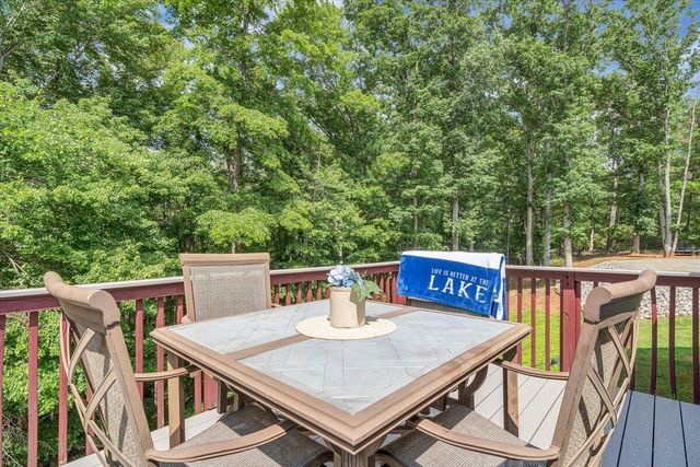 139 Lynville DR, Hardy, VA 24101