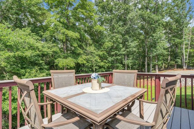 139 Lynville DR, Hardy, VA 24101