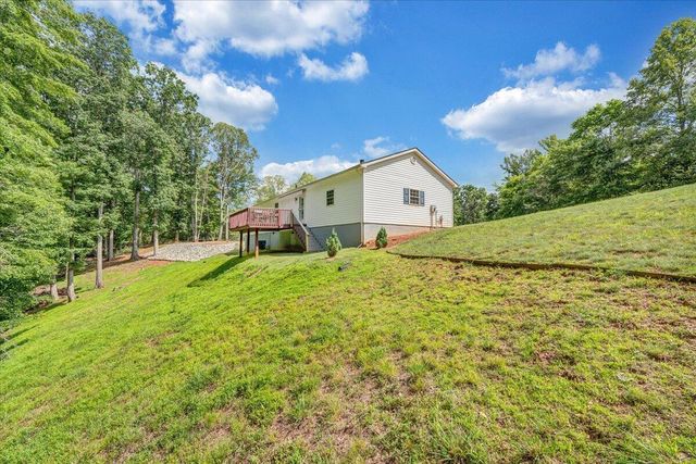 139 Lynville DR, Hardy, VA 24101