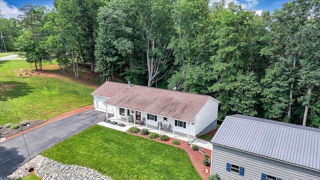 139 Lynville DR, Hardy, VA 24101