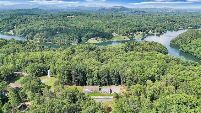 139 Lynville DR, Hardy, VA 24101