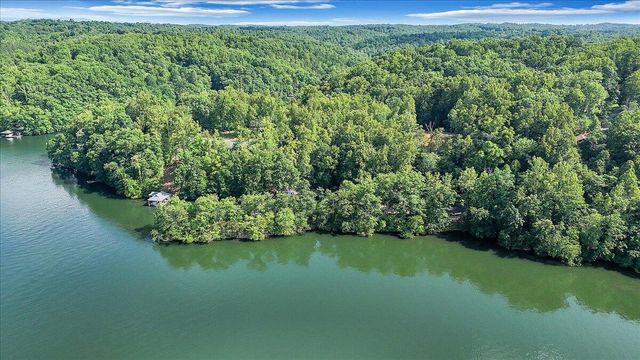 139 Lynville DR, Hardy, VA 24101