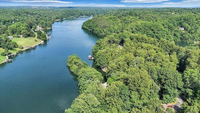 139 Lynville DR, Hardy, VA 24101