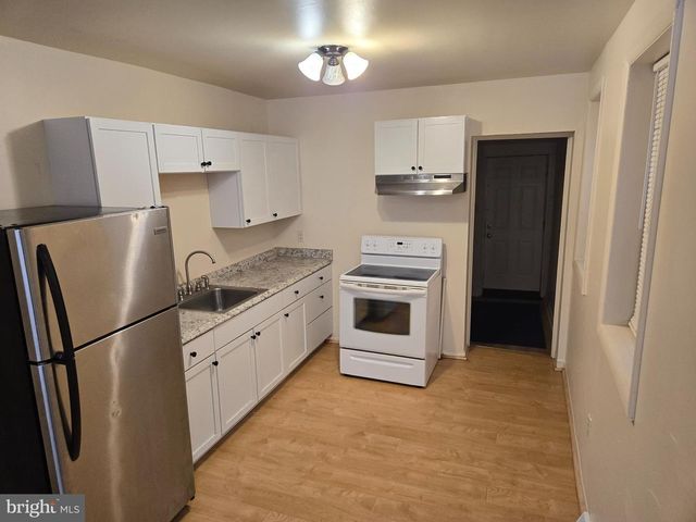 123 N DUPONT ST, Wilmington, DE 19805