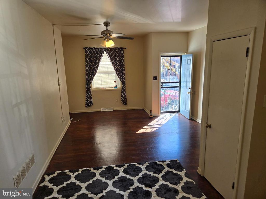 123 N DUPONT ST, Wilmington, DE 19805