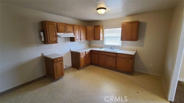 958 S Prospect Street A, Porterville, CA 93257