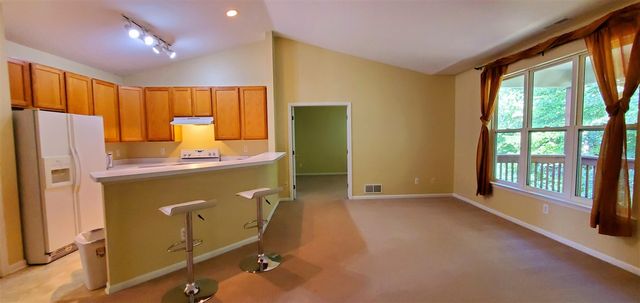 1354 Fox Pointe Circle, Ann Arbor, MI 48108