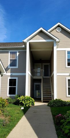 1354 Fox Pointe Circle, Ann Arbor, MI 48108