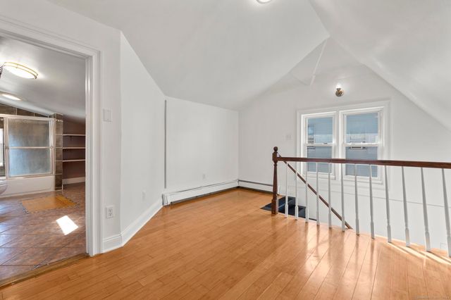 48 Lockwood Avenue 3, Stamford, CT 06902