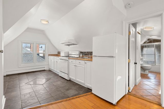 48 Lockwood Avenue 3, Stamford, CT 06902