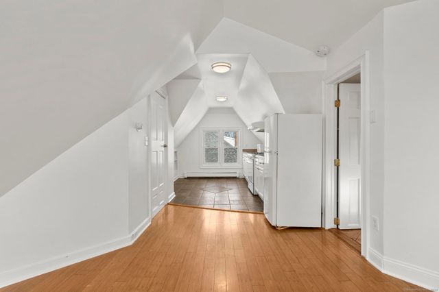 48 Lockwood Avenue 3, Stamford, CT 06902