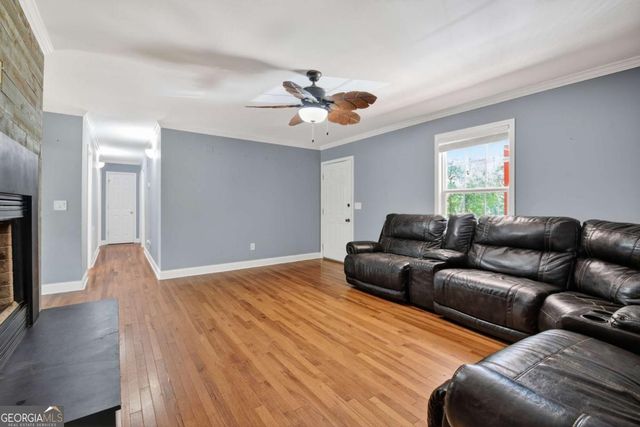 185 Hillshore Court, Lavonia, GA 30553