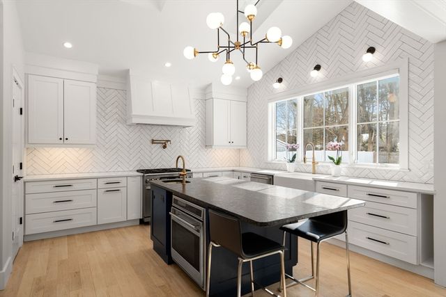 620 High Rock St, Needham, MA 02492