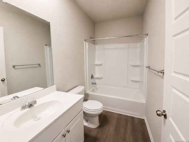 2135 DRY MOSS PASS, San Antonio, TX 78224