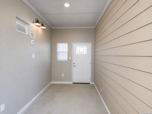 2135 DRY MOSS PASS, San Antonio, TX 78224