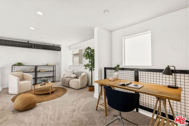 1933 W Kingston Place, Los Angeles, CA 90026