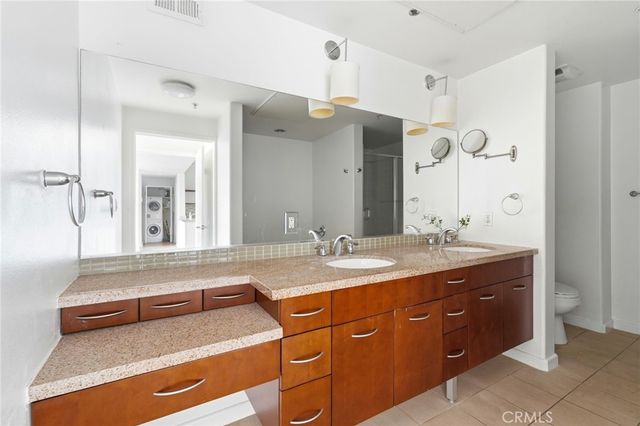 250 N First Street 336, Burbank, CA 91502