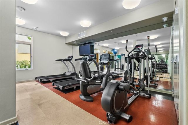 250 N First Street 336, Burbank, CA 91502