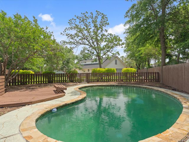 1109 Hadrian Court, Irving, TX 75062