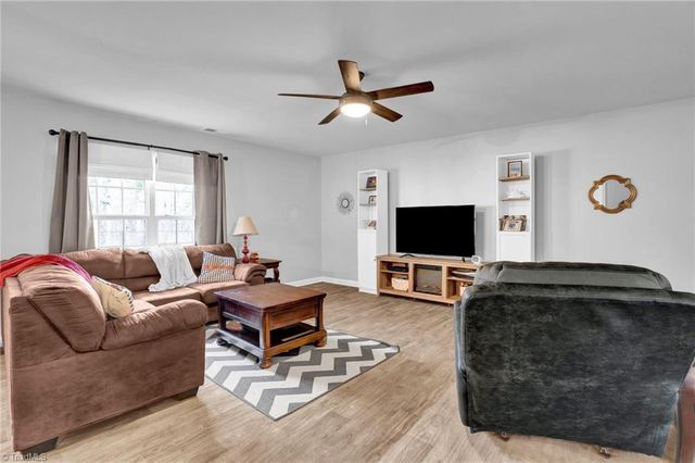 245 Naples Road, Lexington, NC 27295