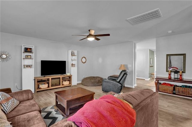 245 Naples Road, Lexington, NC 27295