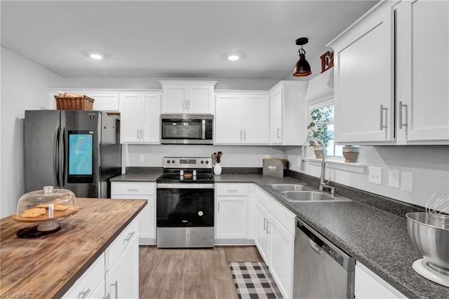 245 Naples Road, Lexington, NC 27295