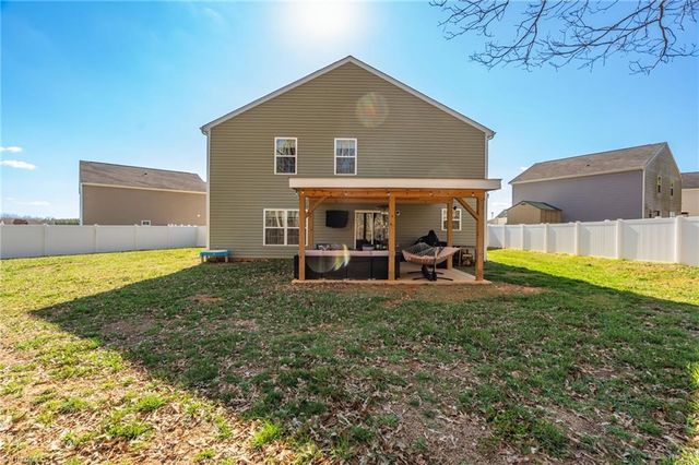 245 Naples Road, Lexington, NC 27295