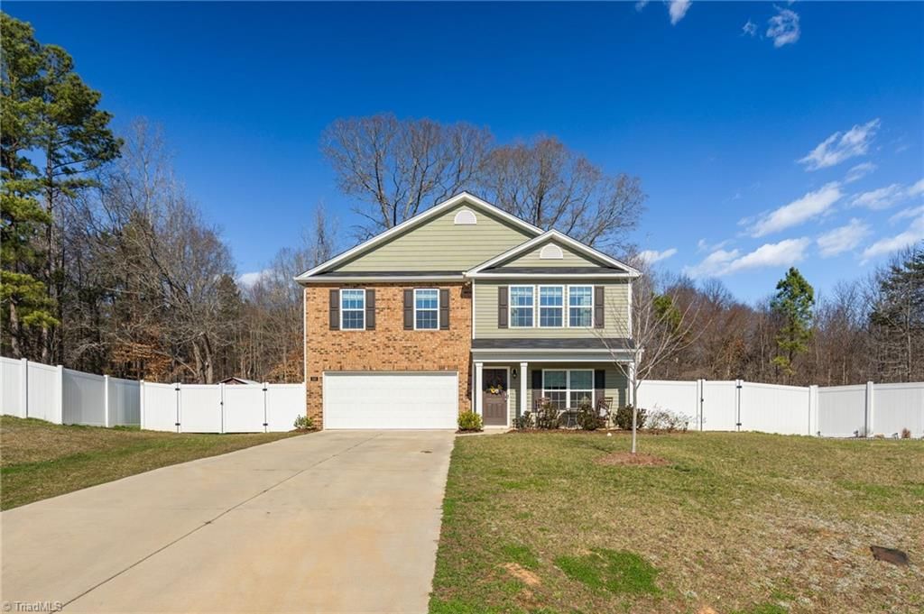 245 Naples Road, Lexington, NC 27295