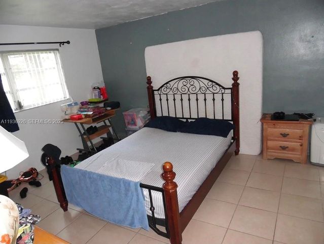 1540 NE 191st St 145, Miami, FL 33179