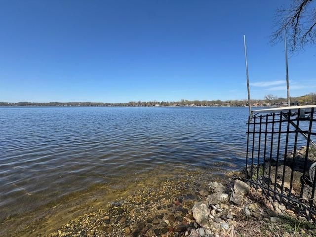 17368 Sunset Trail SW, Prior Lake, MN 55372