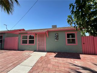 400 North 15th Street 3, Las Vegas, NV 89101