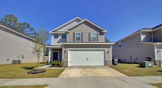35 Perlieu Court, Hinesville, GA 31313